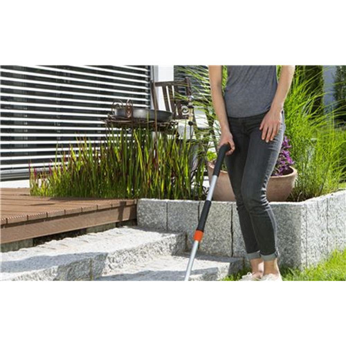 Gardena Akumulatorowe Nożyce Do Cięcia Brzegów Trawnika ClassicCut Z Trzonkiem i Kołami  9855-20