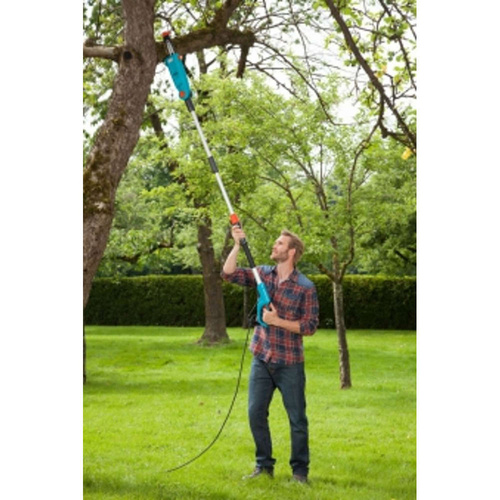 Gardena Pilarka Łańcuchowa Elektryczna Z Trzonkiem Teleskopowym TCS 720/20 8868-20